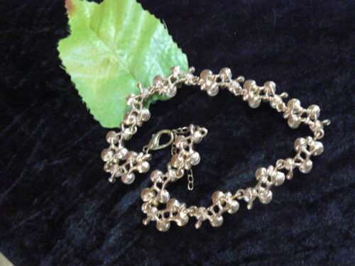 FOUX PEARL NECK NECKLACE 47 CM LONG 1 STONE MISSING BUT LOVELY
