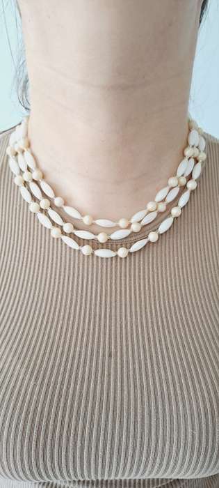 3 strand vintage necklace