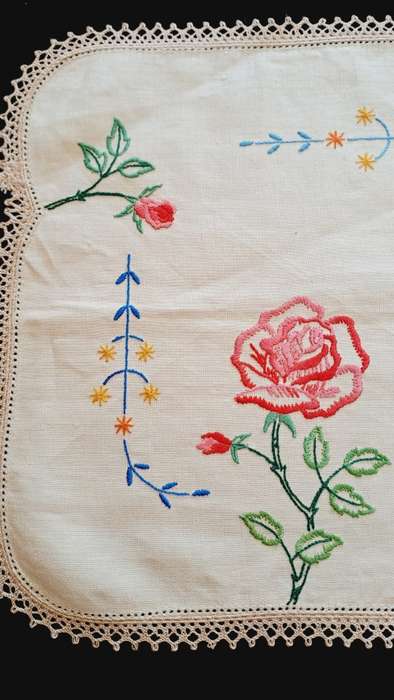 Vintage cotton embroidered tray cloth with fine hand crotcheted cotton edging