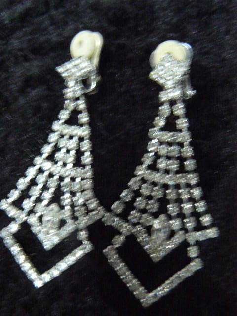 BLING FASHION EARRINGS