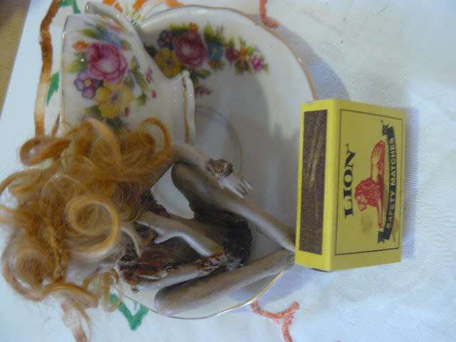 RESIN FAIRY IN CUP WITH SOUCHER