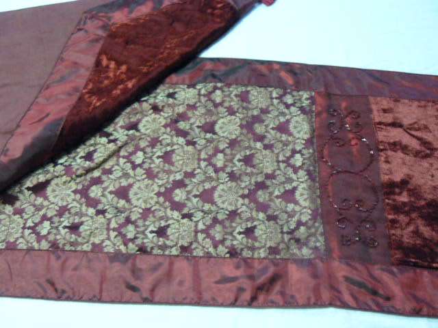 LARGE TABLE RUNNER FROM INDIA  ETERS LONG X 32 CM WIDE