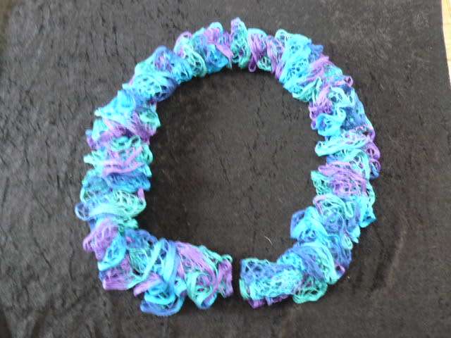 SCARVE WOOL HAND MADE