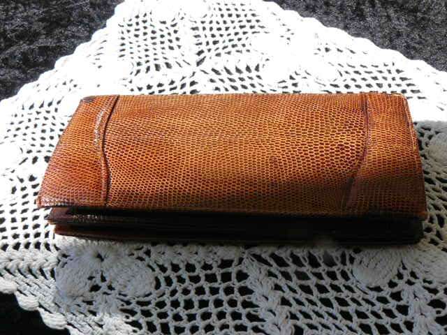 LIZARD  LEATHER LADIES WALLET LOVELY