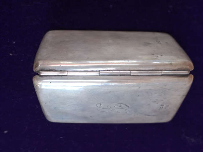 SILVER hallmarked Birmingham 1945 cigarette/card case !!!!!