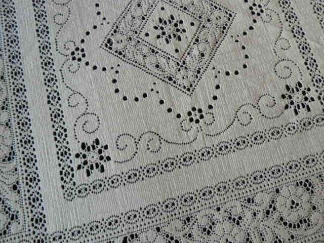 TABLE CLOTH COTTON WITH PATTERN