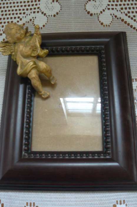 FRAME AND ANGEL