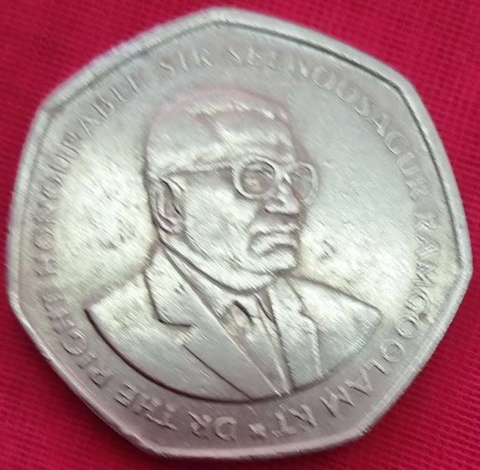 1997       10 Rupee Coin     Mauritius       SUN13415*