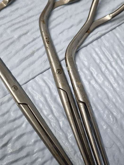 Medical related scissors ( lot of 10 )