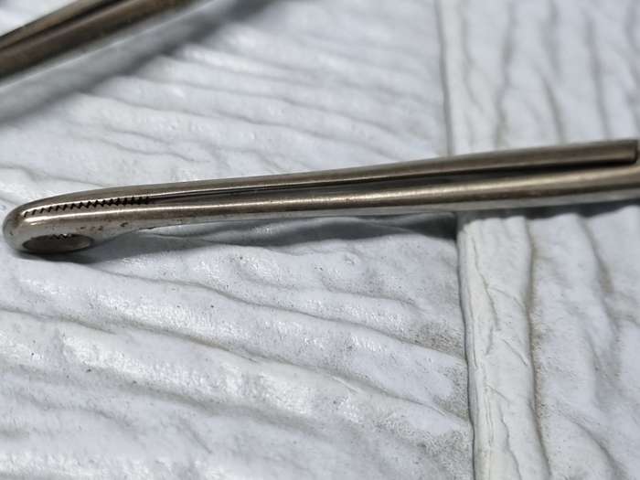 Medical related scissors ( lot of 10 )