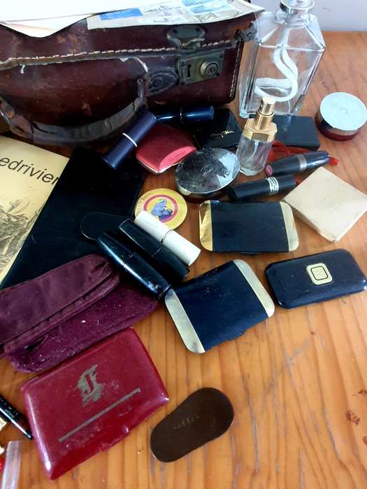 HUGE COLLECTION OF OLD STUFF