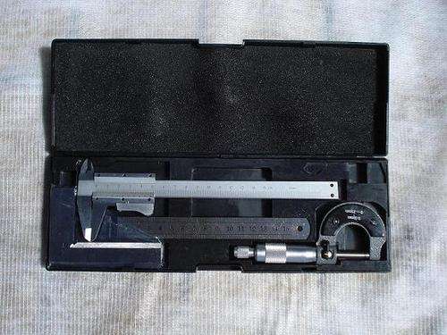Engineers Vernier Micrometer Square and Ruler set.