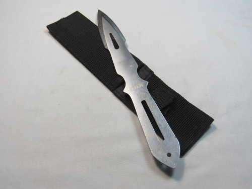 D.O.W (Dog of War) throwing knife with material sheath