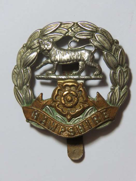 Royal Hampshire regiment cap badge