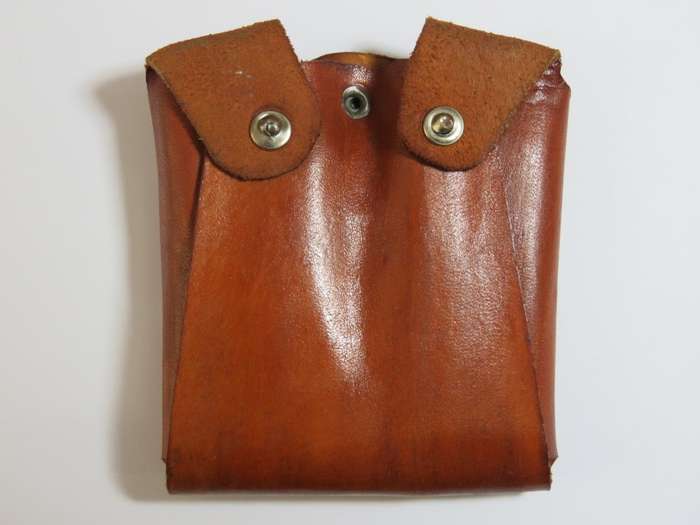 Handmade leather dual magazine pouch