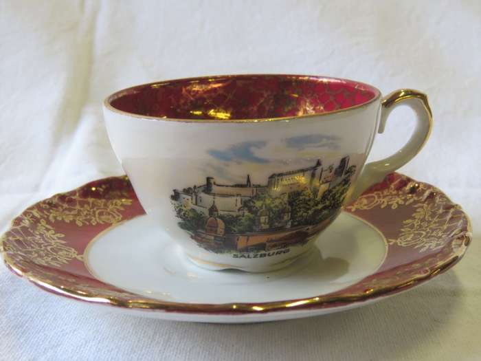 Heinrich Schumann Arzberg 1881-1950 over stamped `Lutz` cabinet cup