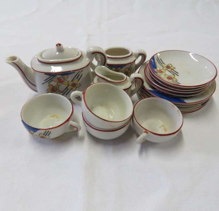 Vintage doll house tea set