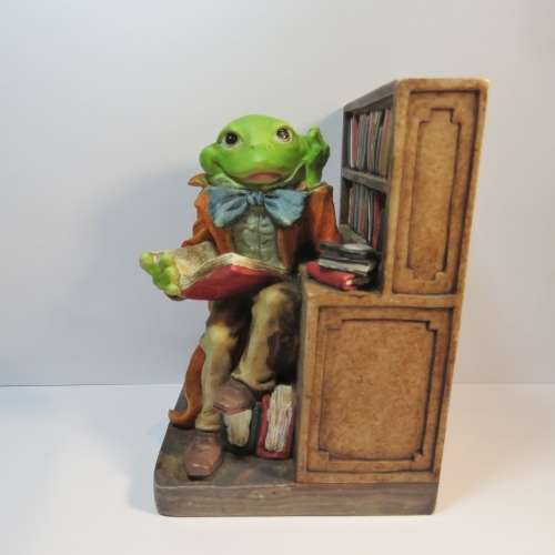 Librarian Frog resin book end figurine
