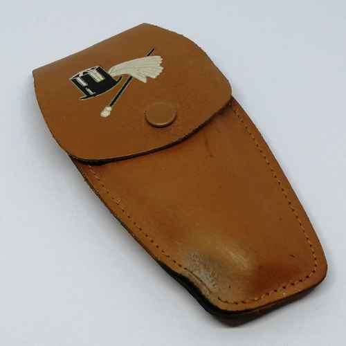 Vintage mens pocket grooming kit - comb broken