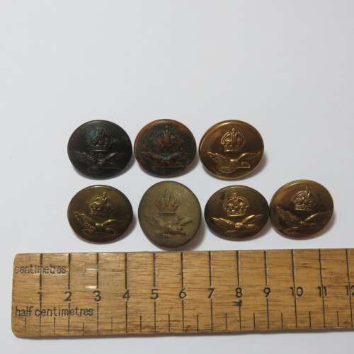 South African Air force lot of 7 buttons - All different makers