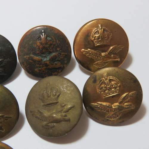 South African Air force lot of 7 buttons - All different makers