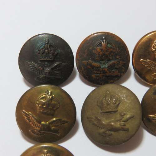 South African Air force lot of 7 buttons - All different makers