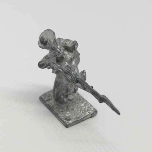 Lot of 4 Vintage lead soldiers