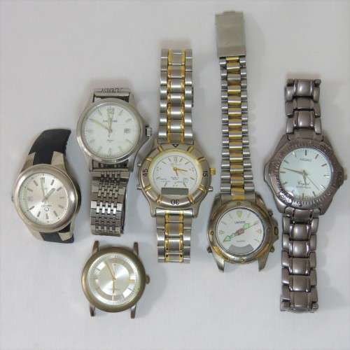 Lot of 6 Quartz watches for spares - Not working