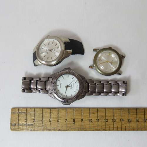 Lot of 6 Quartz watches for spares - Not working