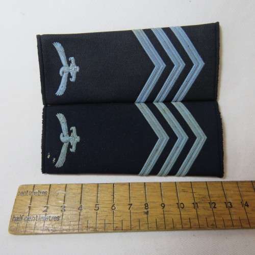 Pair of SAAF Sergeant rank epaulettes