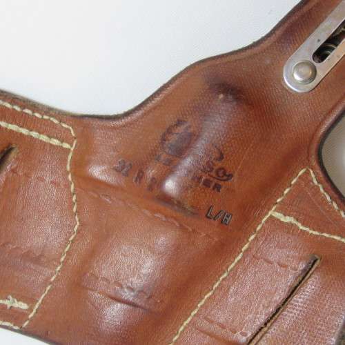 .32 R2 Left hand revolver holster