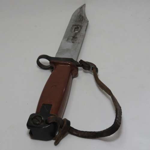 Polish AKM 6H4 wire cutter bayonet with sheath