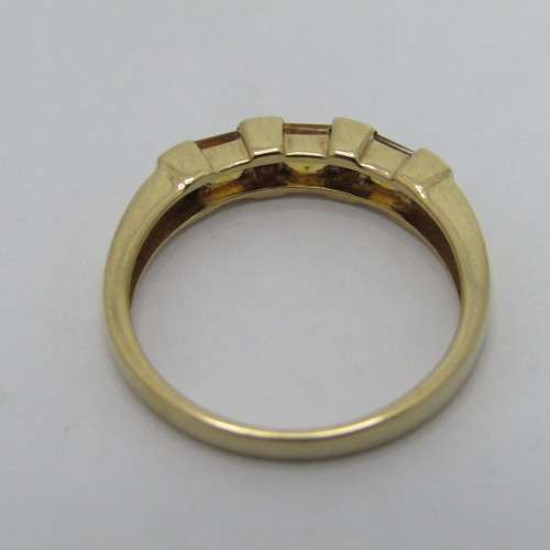 9kt Gold ring with citrines and small diamonds - weighs 2.0g - size N/7