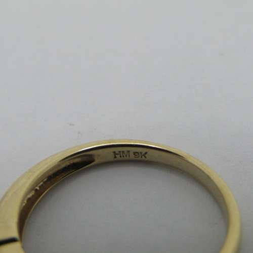 9kt Gold ring with citrines and small diamonds - weighs 2.0g - size N/7