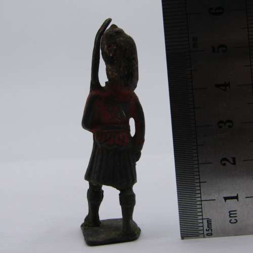 Vintage British lead soldier - 6cm