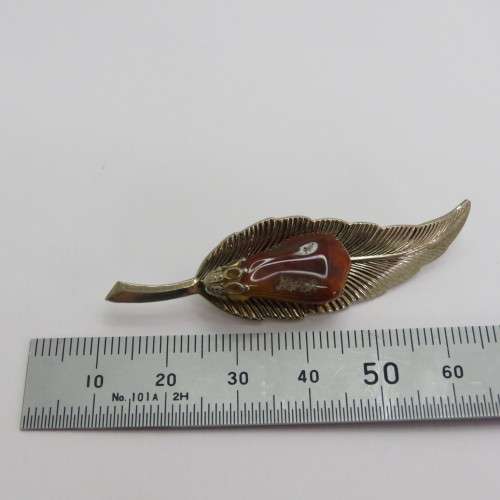 Vintage gold coloured costume jewellery leaf brooch