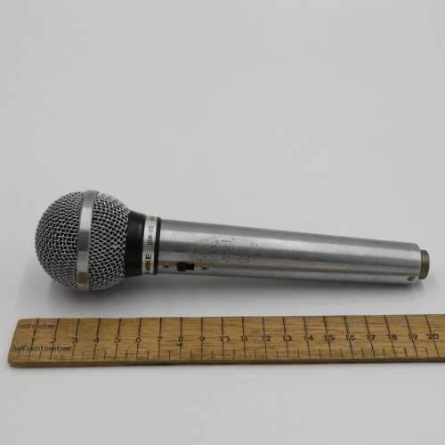 Vintage Hi-Mike UDM-105 Cardioid dynamic microphone in original box