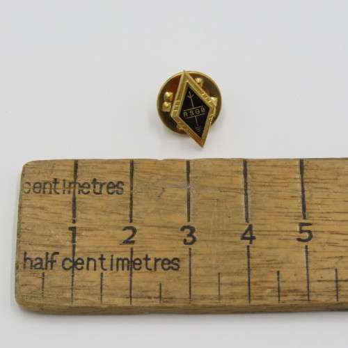 Vintage Radio Society of Great Britain pin badge