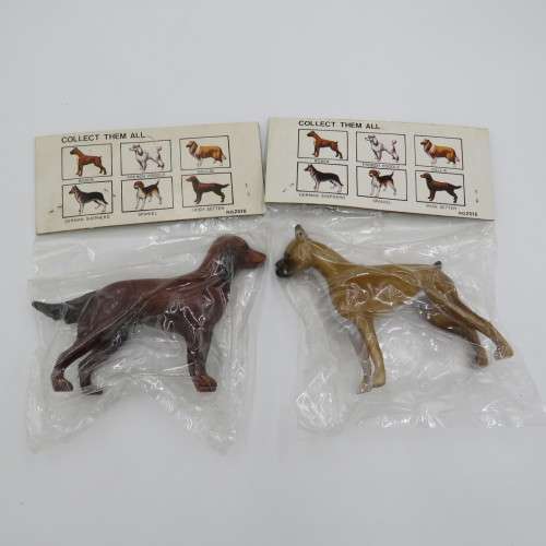 Vintage set of 6 collectible plastic dogs
