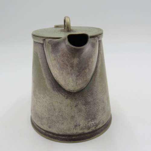 Commercial Hotel Caledon silverplated tea pot by Walker and Hall