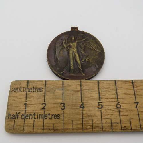 WW1 Victory medal issued to 1823 Driver R. O`Halloran - Unit not visible - Suspender ring missing
