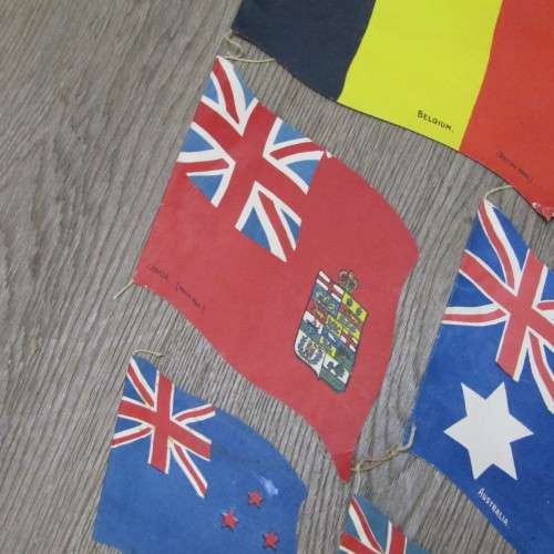 Lot of 14 larger bunting paper flags - vintage
