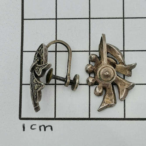 Pair of Silver marcasite earrings - Vintage