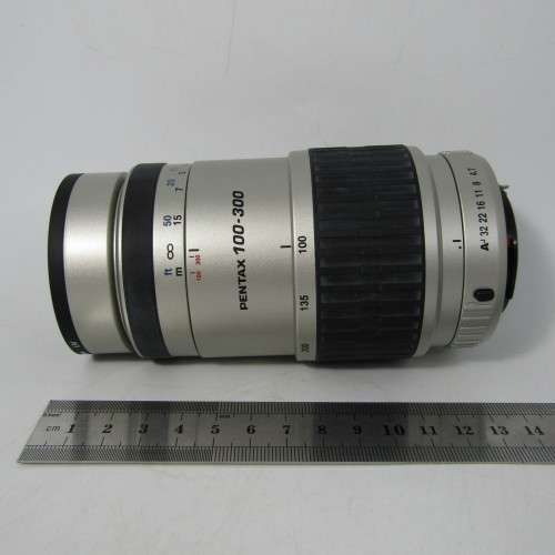 Pentax SMC Pentax-FA 1:4.7 - 5.8 100 to 300mm lens - lens is clean