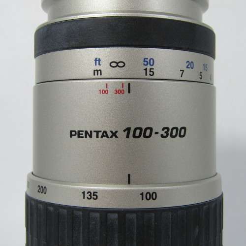 Pentax SMC Pentax-FA 1:4.7 - 5.8 100 to 300mm lens - lens is clean