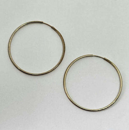 Sterling silver earrings - 1.5g