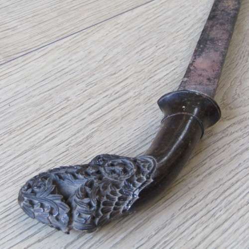 Antique Indonesian Luwuk sword with water buffalo horn handle - blade 67cm, total length 83cm