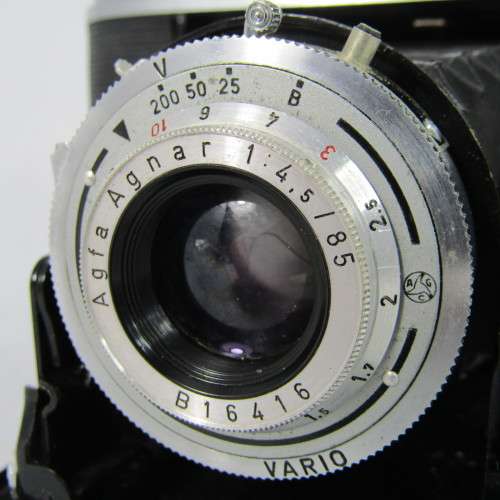 Vintage ASGFA Isolette II folding camera with Vario shutter and AGFA Agnar 1:4.5/85 lens in pouch