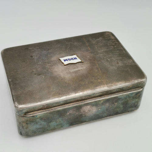Commemorative silverplated tin for the 100th ship launched on 15 December 1961 - TTESSO LINCLN