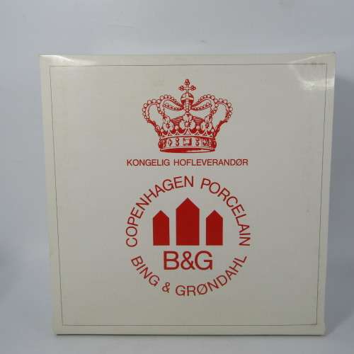 Bing & Grondahl 1969 Arrival of Christmas Guest plate in box